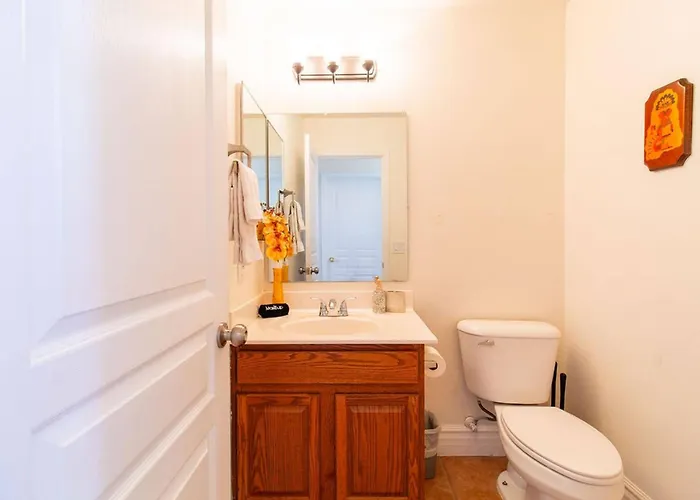 Luxurious Retreat. Free Htd Pool Outdoor Fun Holiday home Casa Grande