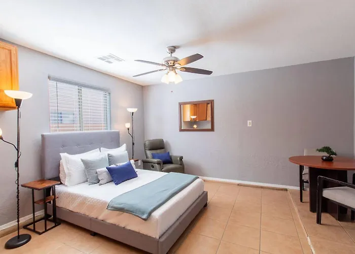 Luxurious Retreat. Free Htd Pool Outdoor Fun Holiday home Casa Grande