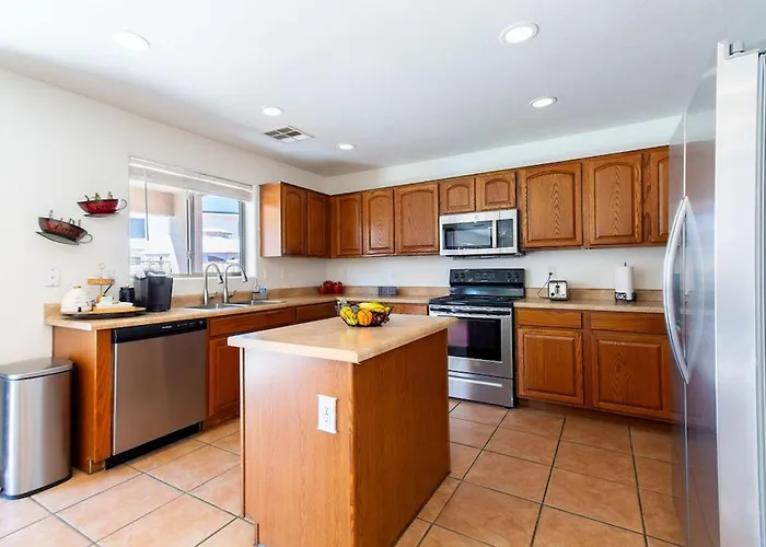 Luxurious Retreat. Free Htd Pool Outdoor Fun Casa Grande